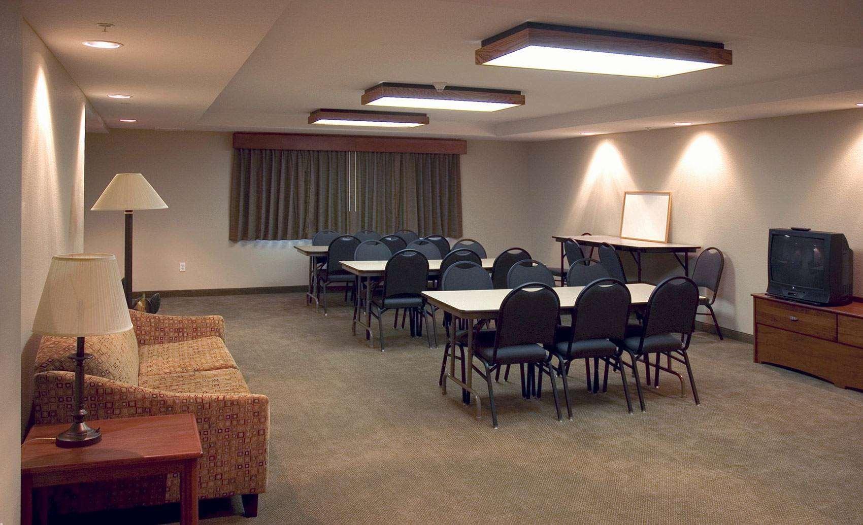 Americinn By Wyndham Charlevoix Esterno foto