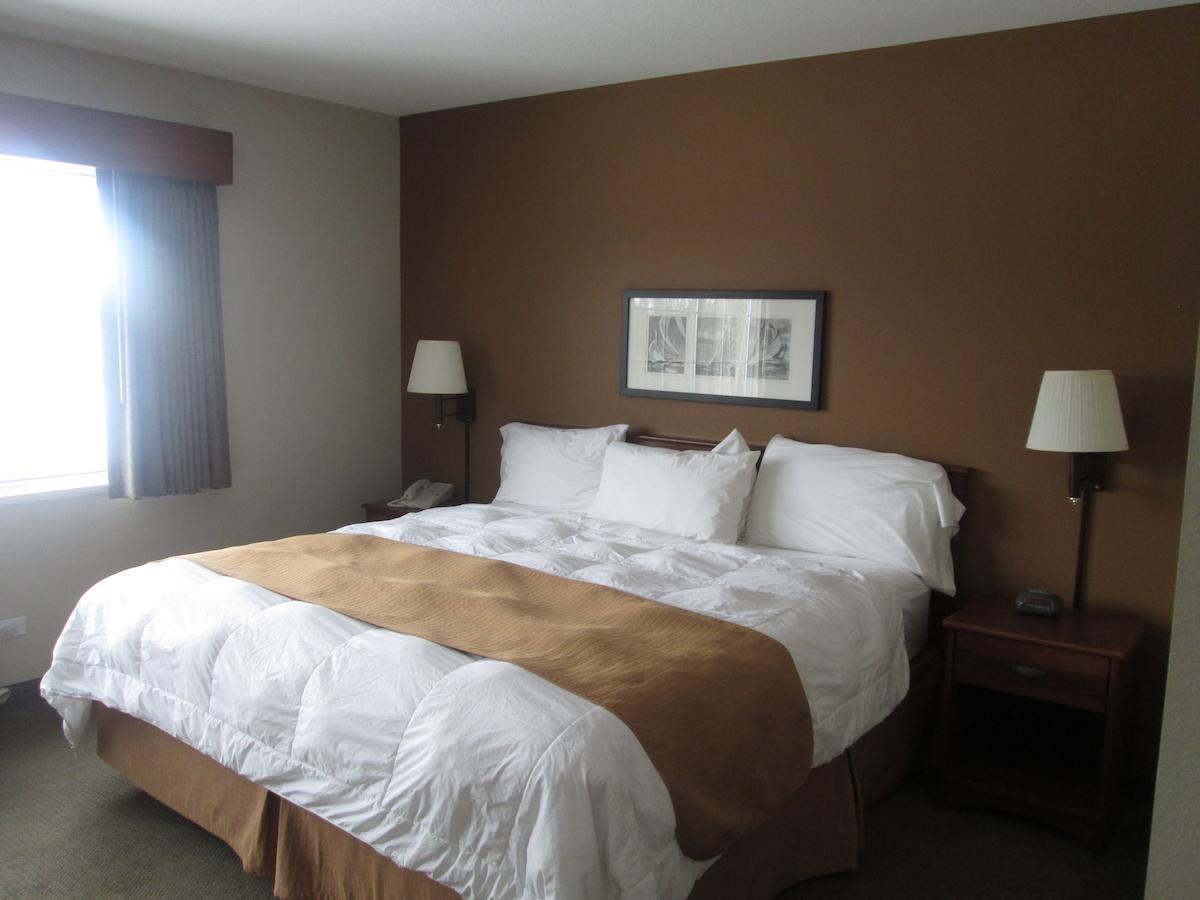 Americinn By Wyndham Charlevoix Esterno foto